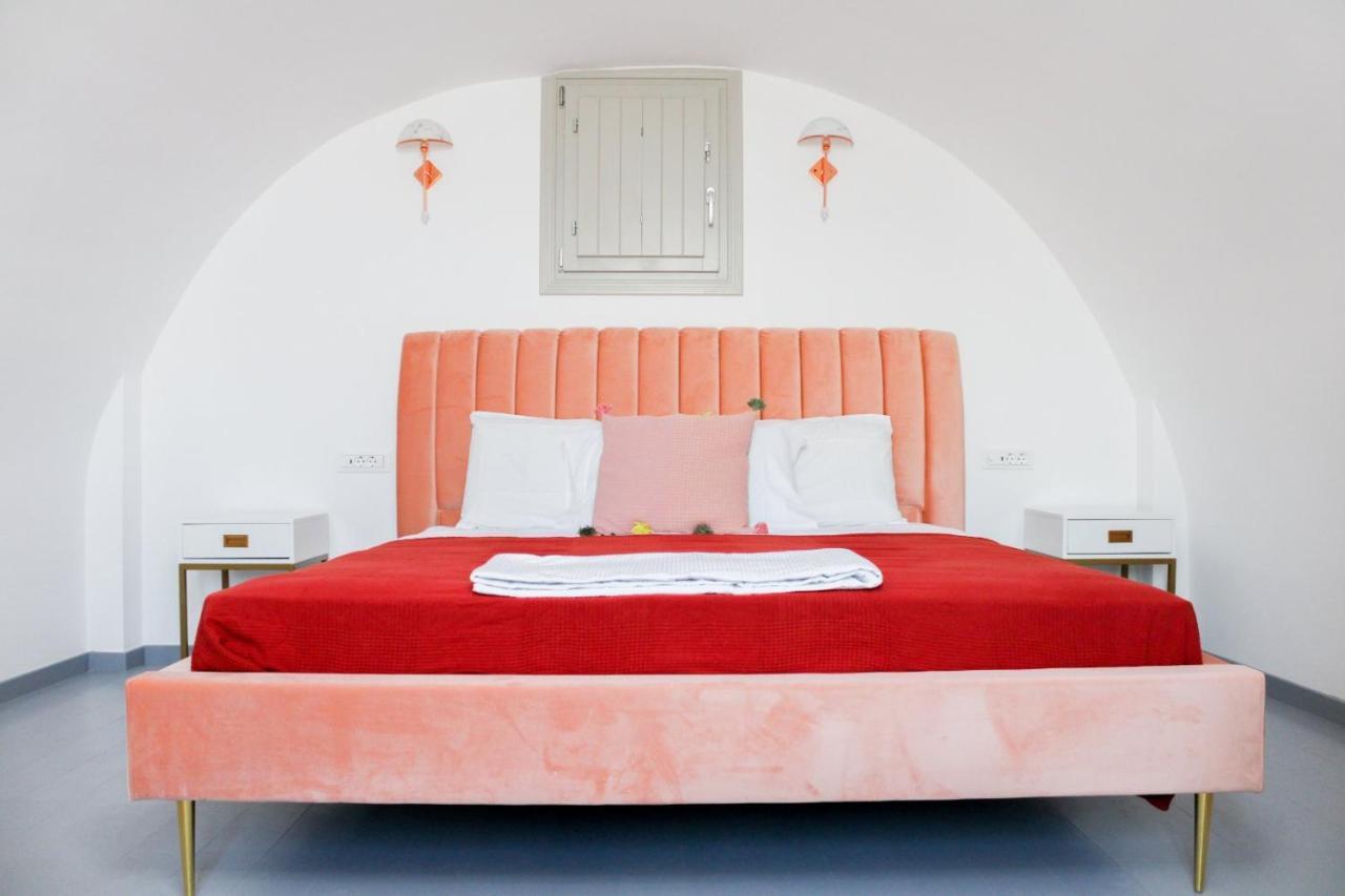 The Lighthouse Sunset View Suites Akrotiri  Exterior photo